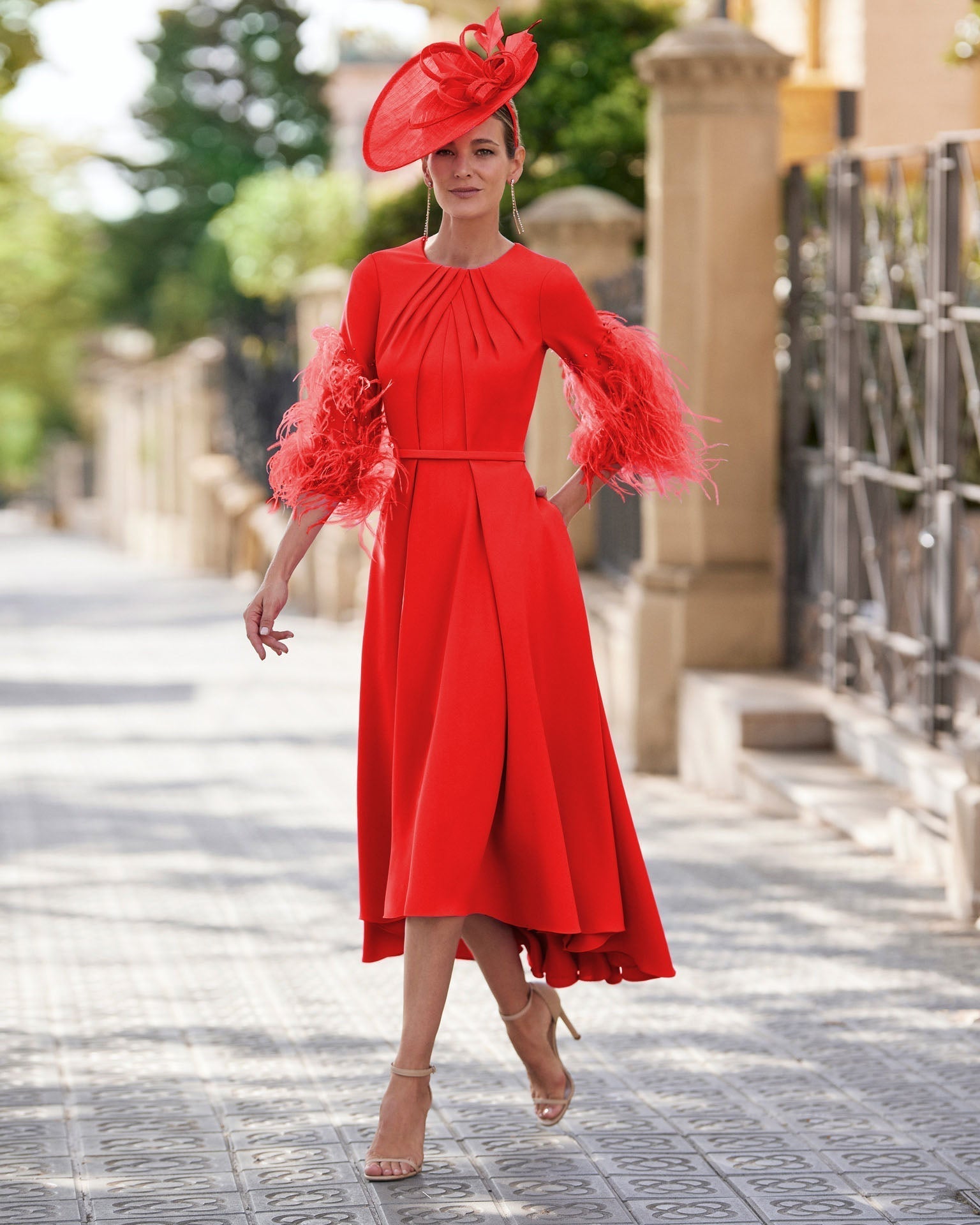 red mother of the bride dresses Long Sleeve Evening Beaded Lace V-Neck Viniodress A stylish choice for any formal occasion Eva Fashion 3533 Long Formal