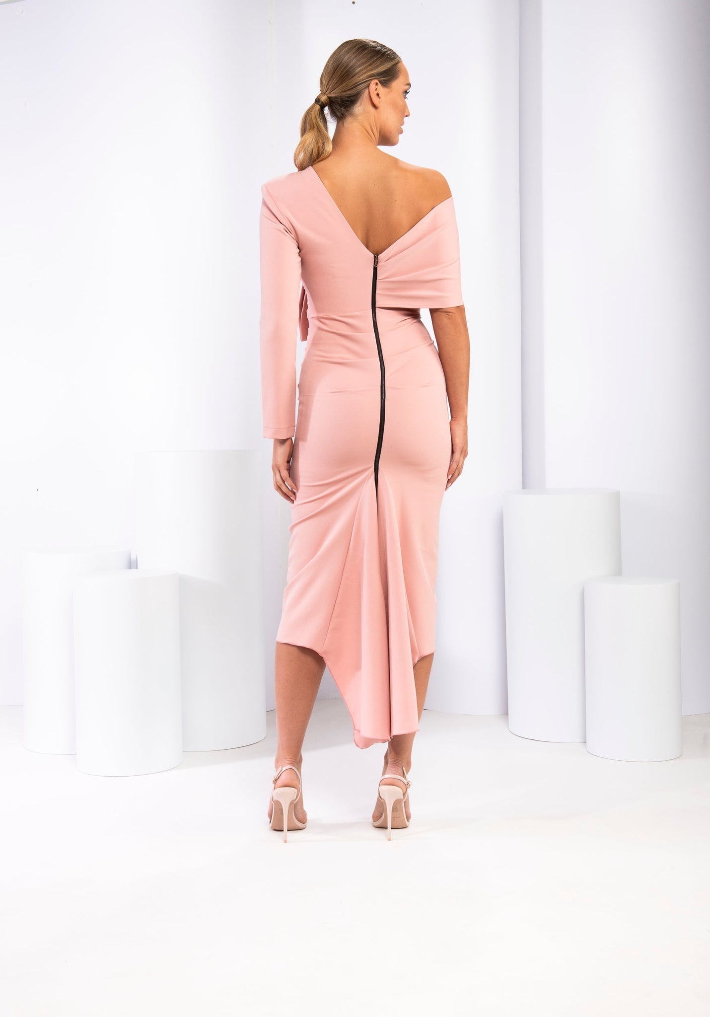 Kevan Jon - Carolyn O/S - Ice Pink