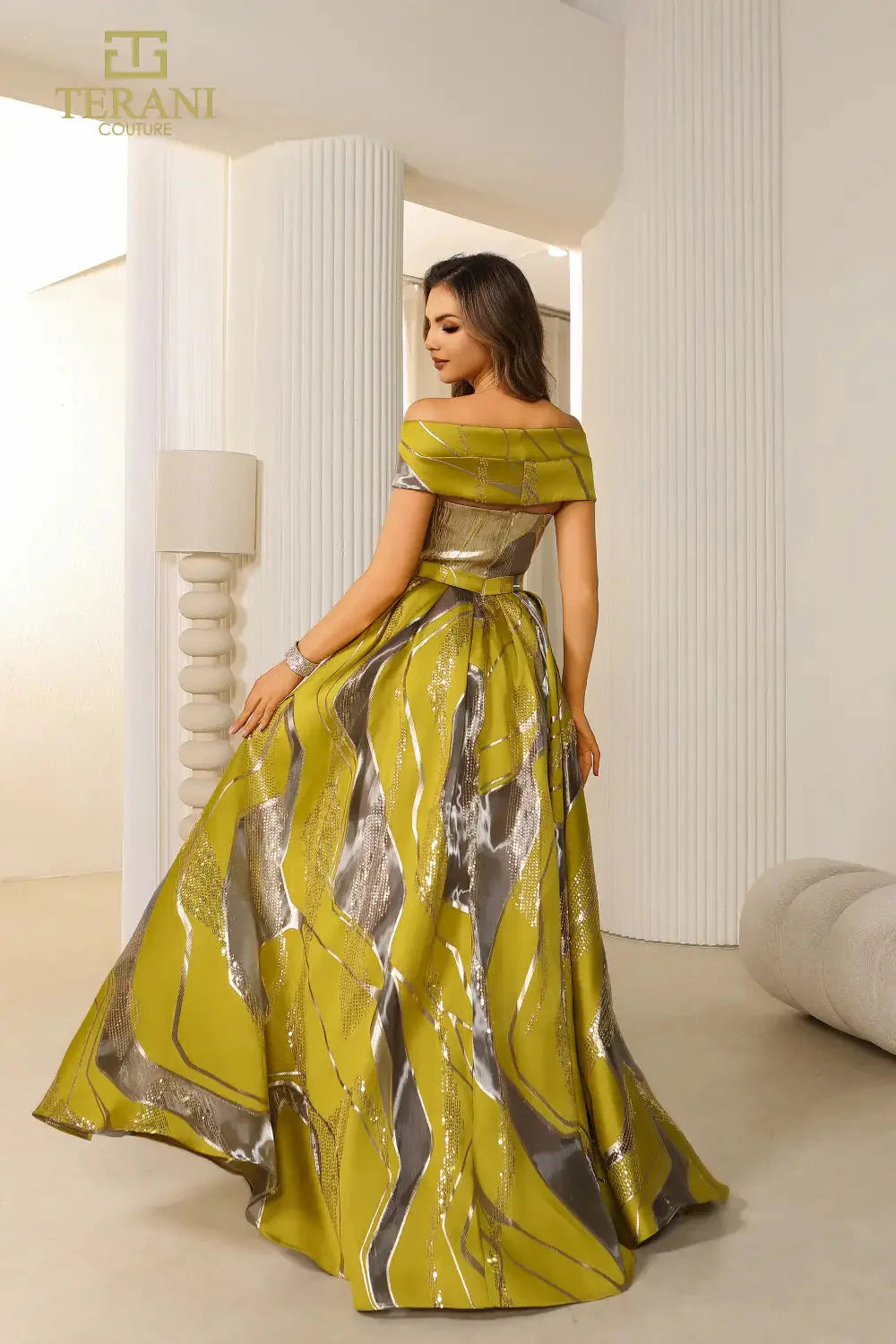 TERANI COUTURE 251E4208 GOLD